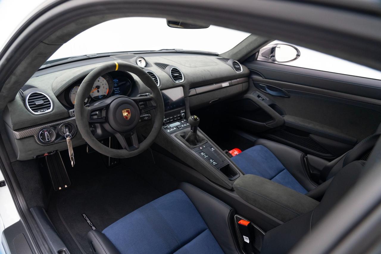 2025 Porsche 718 Cayman GT4 RS Pompano Beach FL