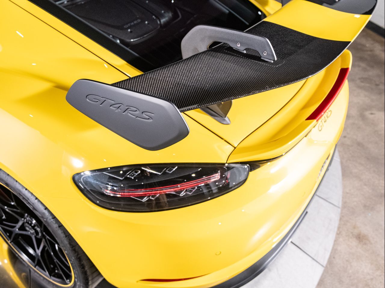 2025 Porsche 718 Cayman GT4 RS Santa Clarita CA