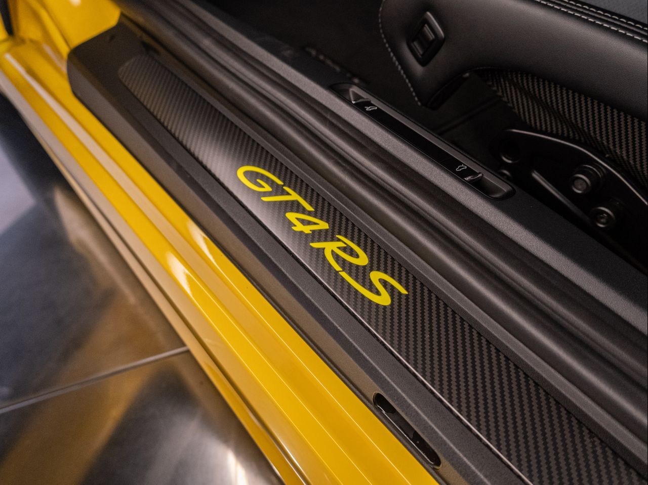 2025 Porsche 718 Cayman GT4 RS Santa Clarita CA