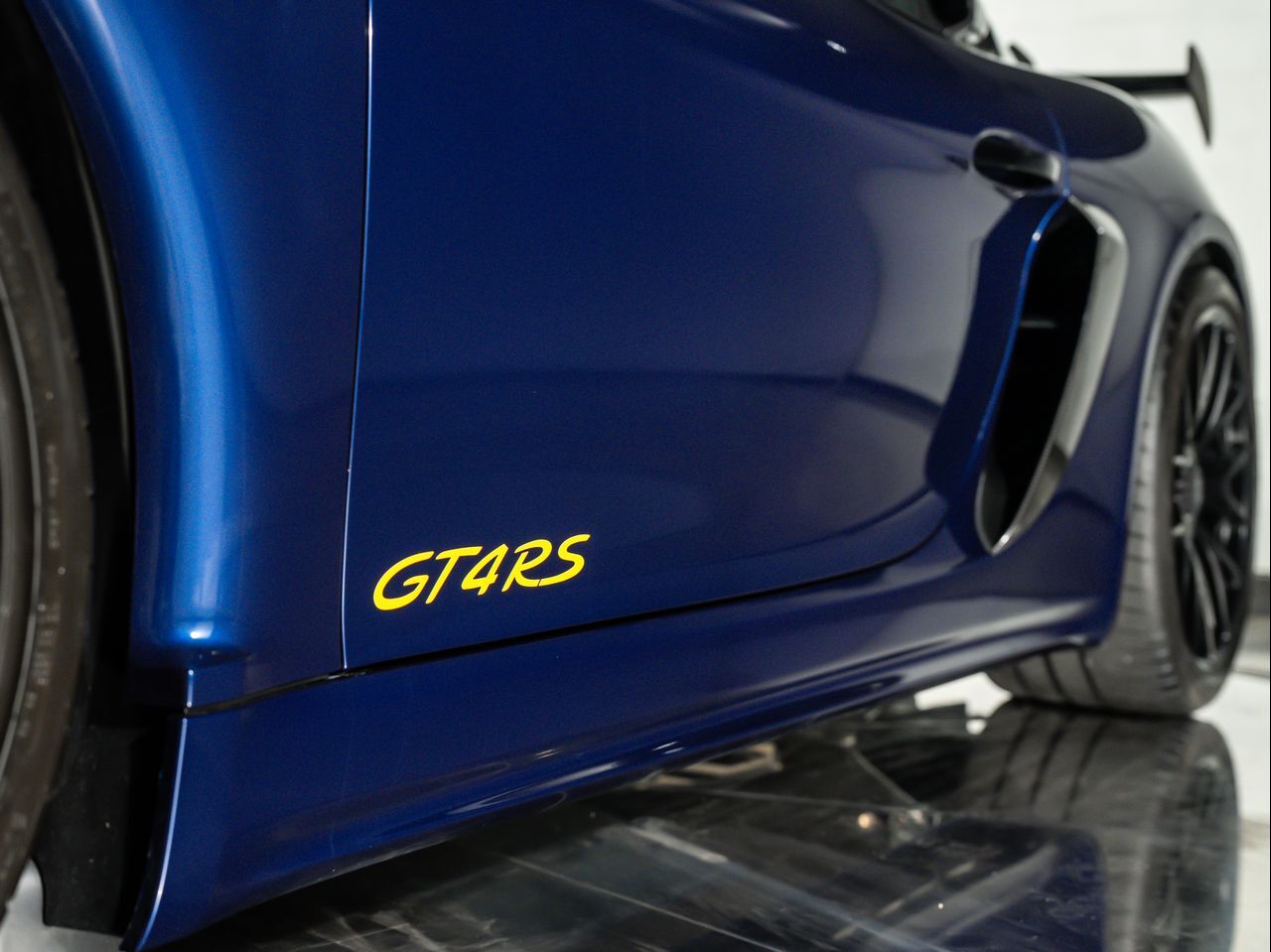 2025 Porsche 718 Cayman GT4 RS Santa Clarita CA