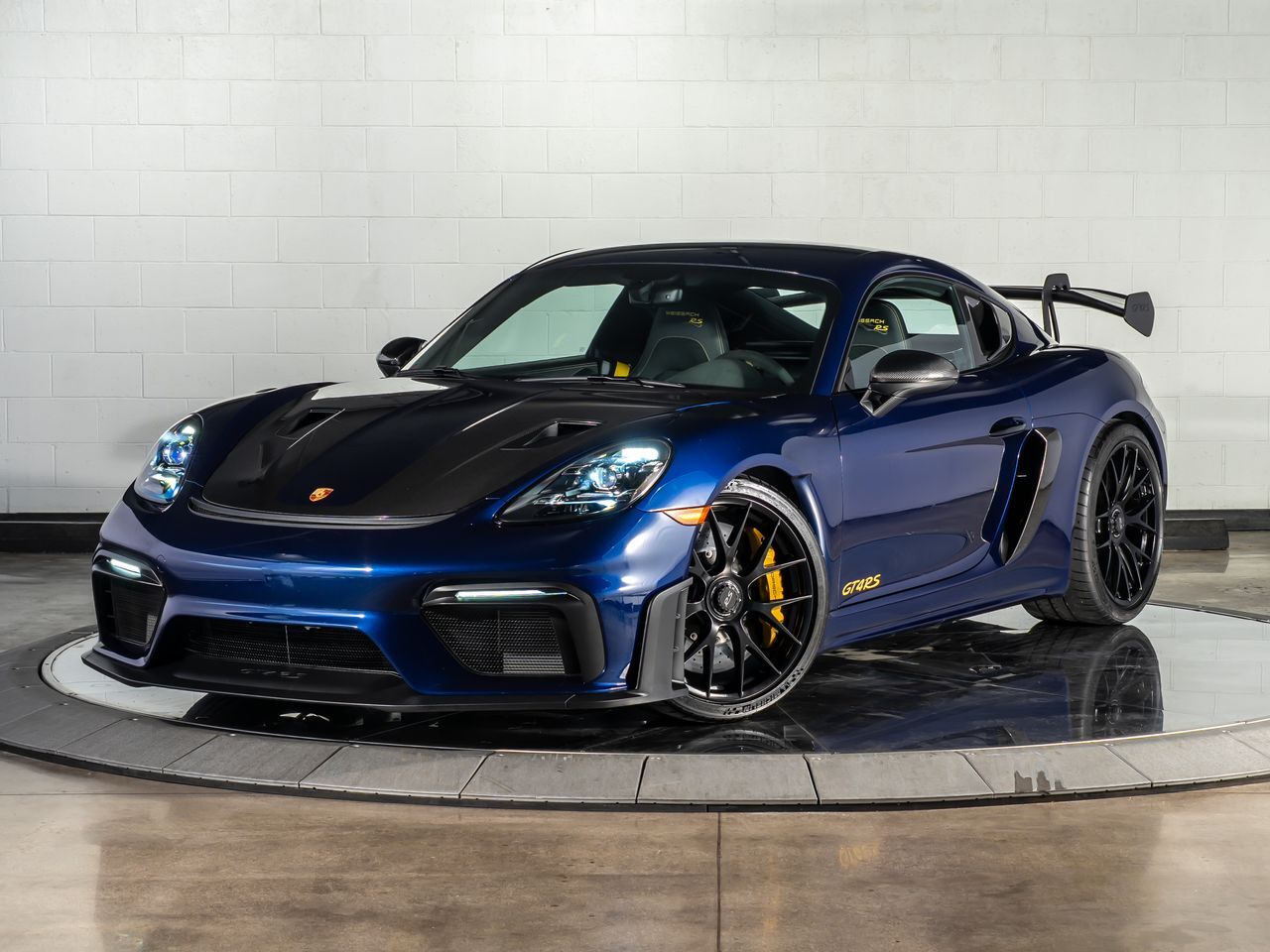 2025 Porsche 718 Cayman