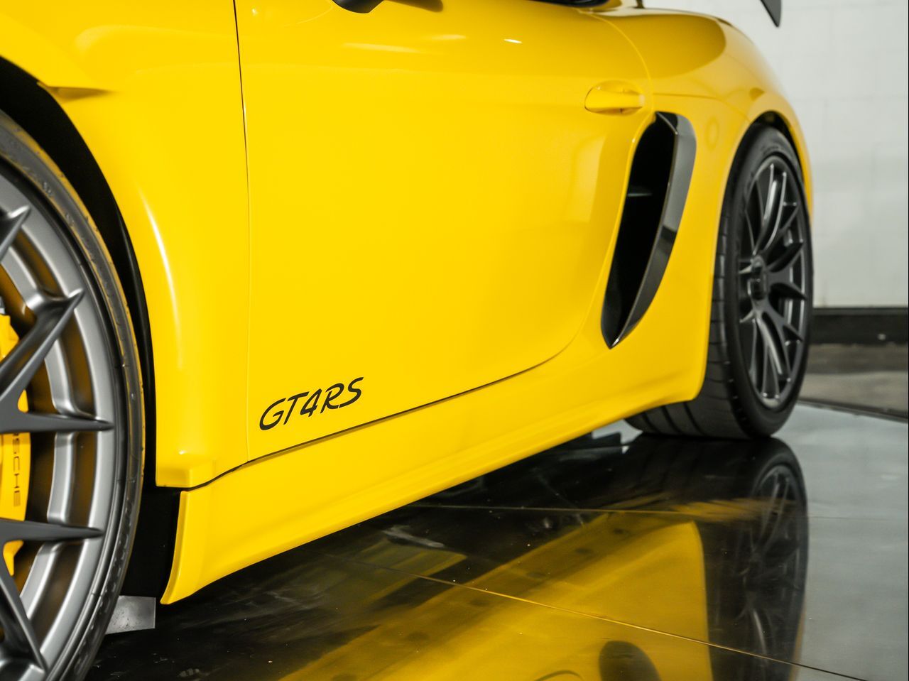 2025 Porsche 718 Cayman GT4 RS Santa Clarita CA