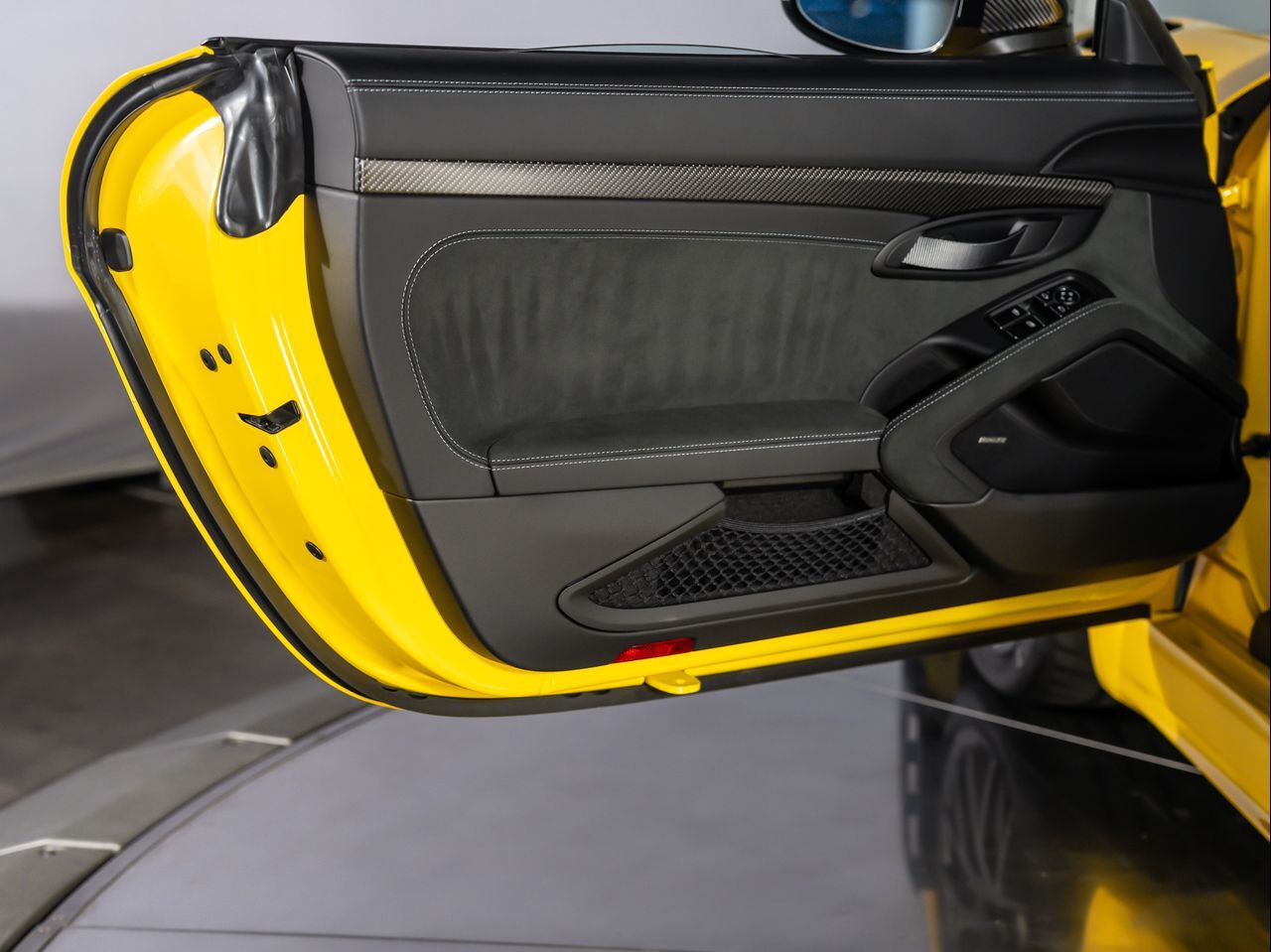 2025 Porsche 718 Cayman GT4 RS Santa Clarita CA