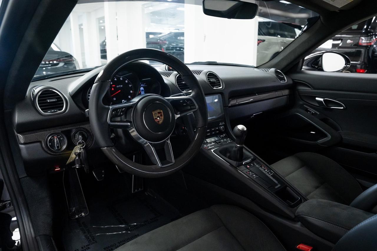 2025 Porsche 718 Cayman GTS 1 Owner Carbon Fiber Trim BOSE Audio Portland OR