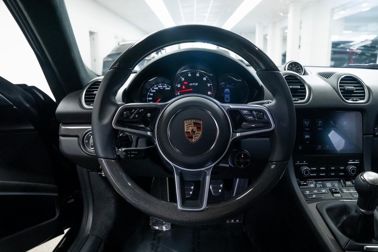2025 Porsche 718 Cayman GTS 1 Owner Heated Seats Carbon Fiber Interior Trim Portland OR