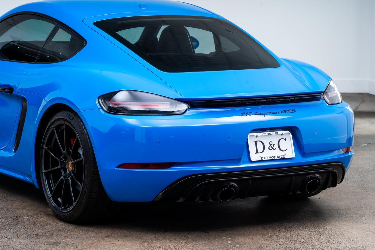 2025 Porsche 718 Cayman GTS 1 Owner / Premium Package / GTS Interior Package Portland OR