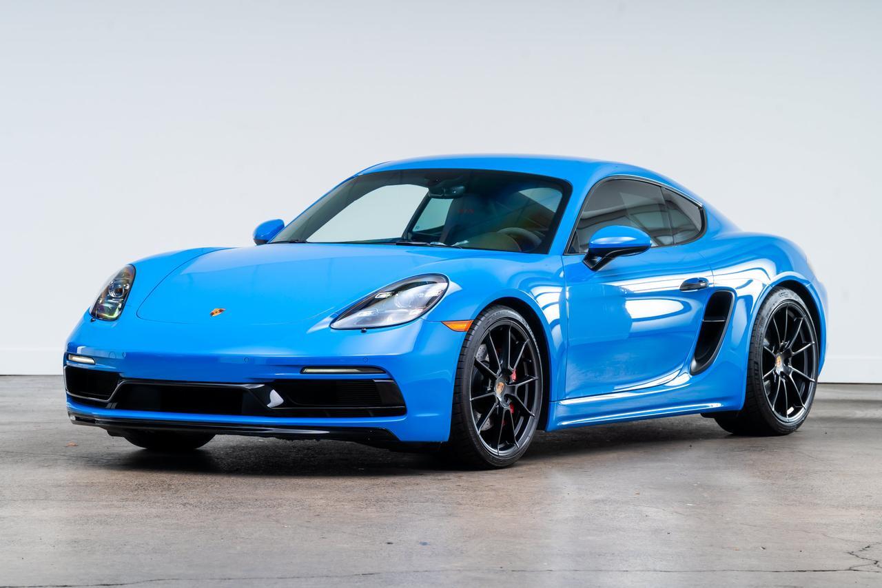 2025 Porsche 718 Cayman GTS 1 Owner / Premium Package / GTS Interior Package Portland OR