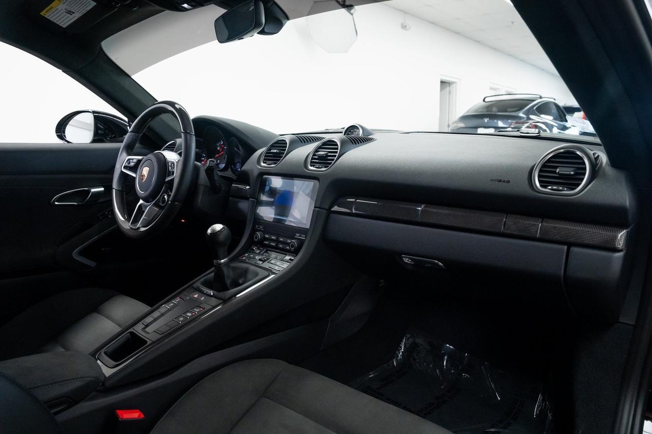 2025 Porsche 718 Cayman GTS Manual Transmission 1-Ownsr Carbon Trim Portland OR