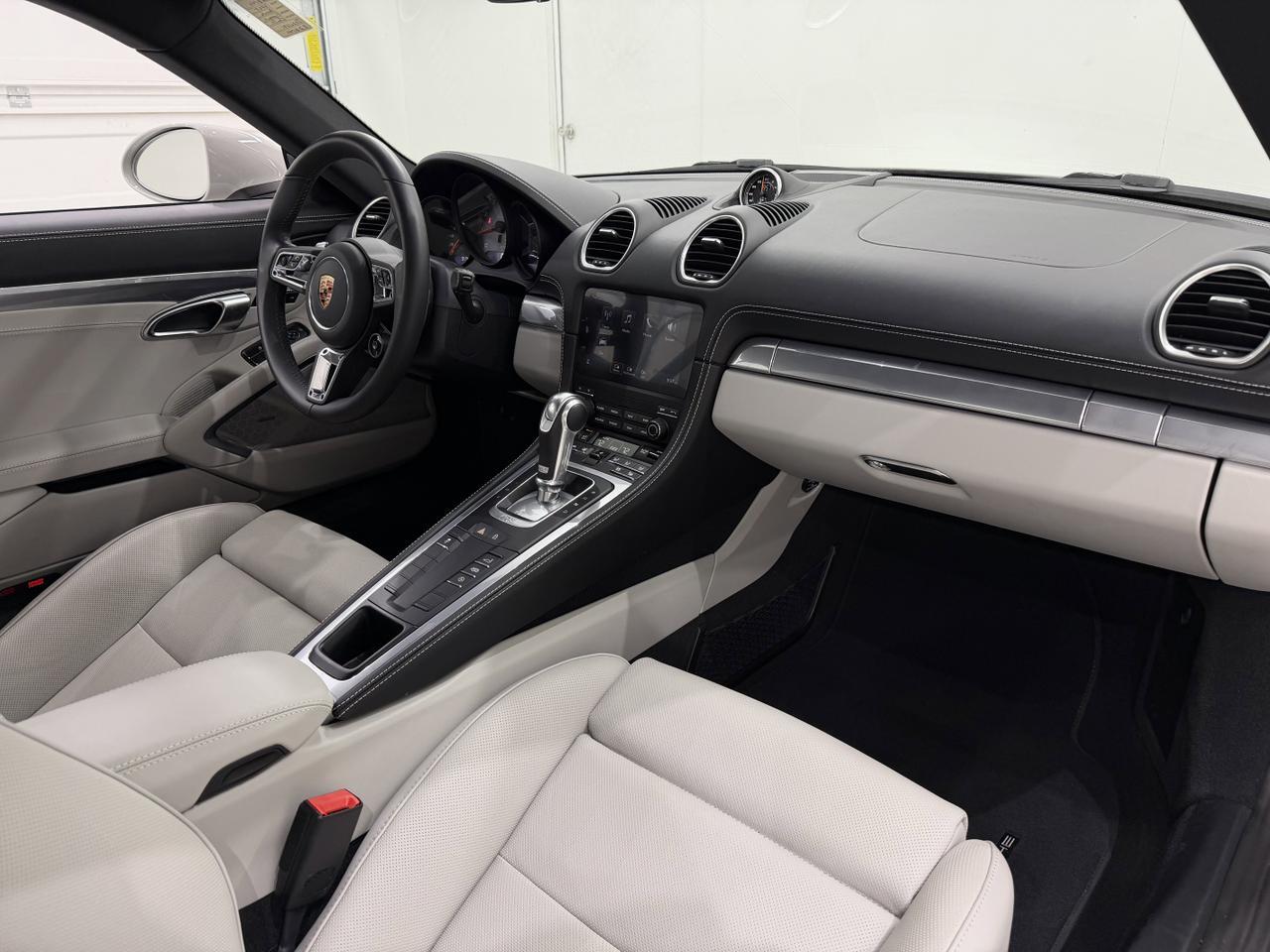 2025 Porsche 718 Cayman S Newark DE