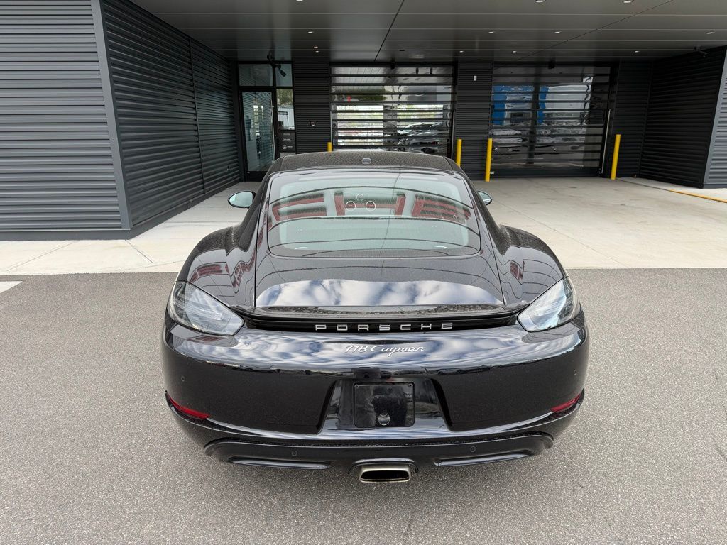 2025 Porsche 718 Cayman Style Edition Orange MA