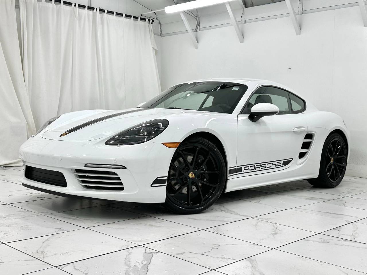 2025 Porsche 718 Cayman Style Edition Newark DE