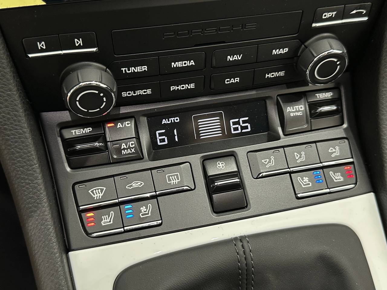 2025 Porsche 718 Cayman Style Edition Newark DE
