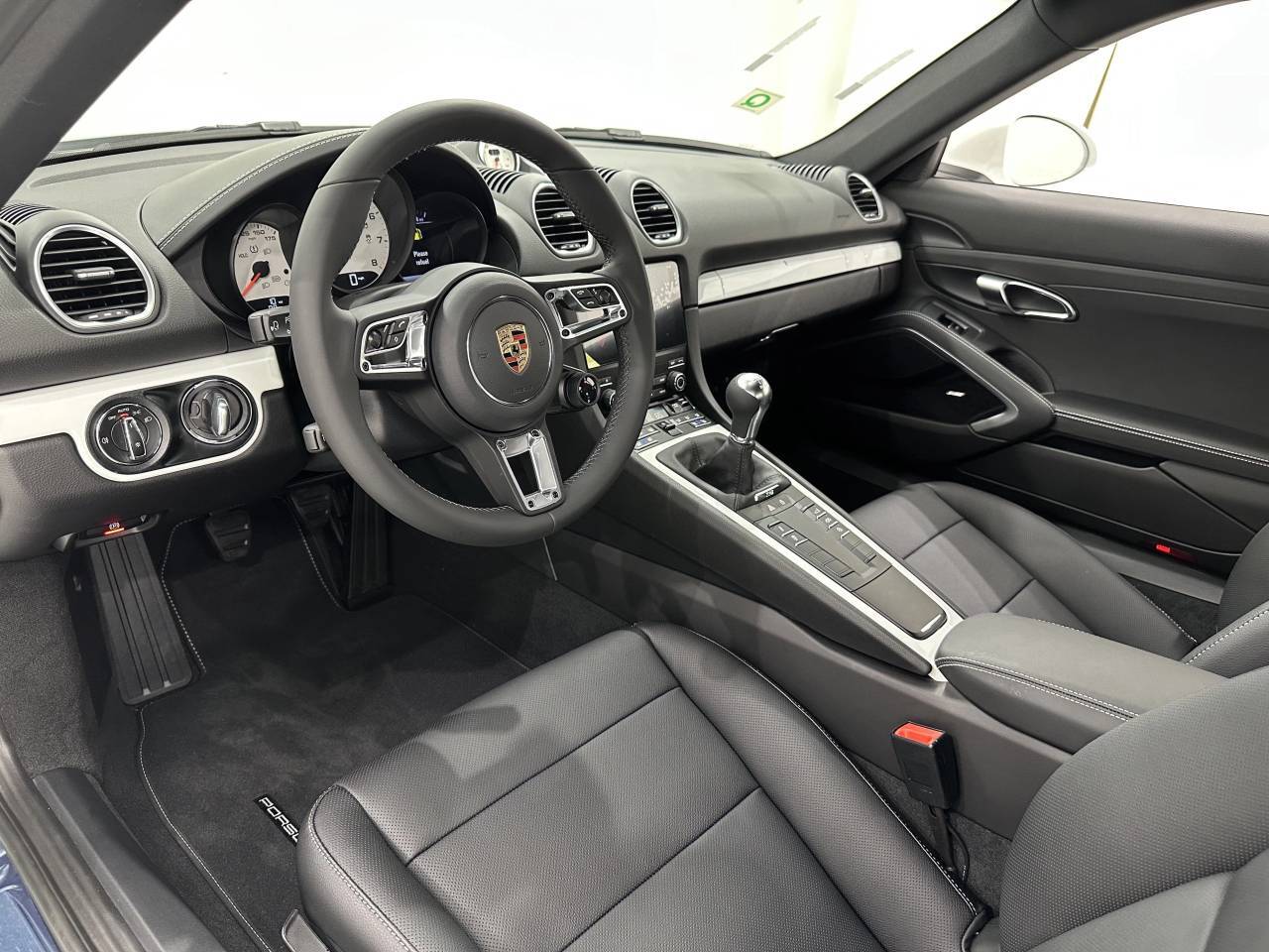 2025 Porsche 718 Cayman Style Edition Newark DE