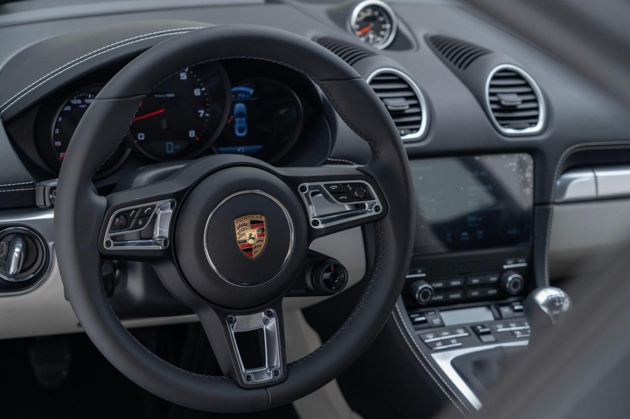 2025 Porsche 718 Cayman Style Edition Pompano Beach FL