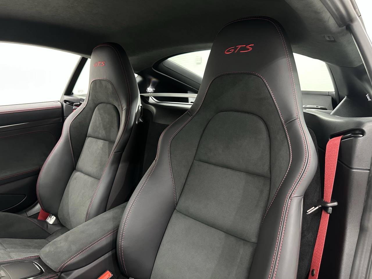 2025 Porsche 718 Gts 4.0 Newark DE