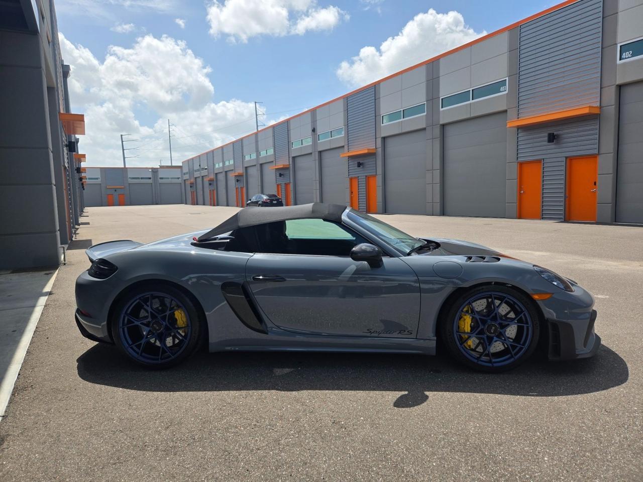 2025 Porsche 718 Spyder RS Weissach Ceramics Front Lift Only 400 Miles Scottsdale AZ