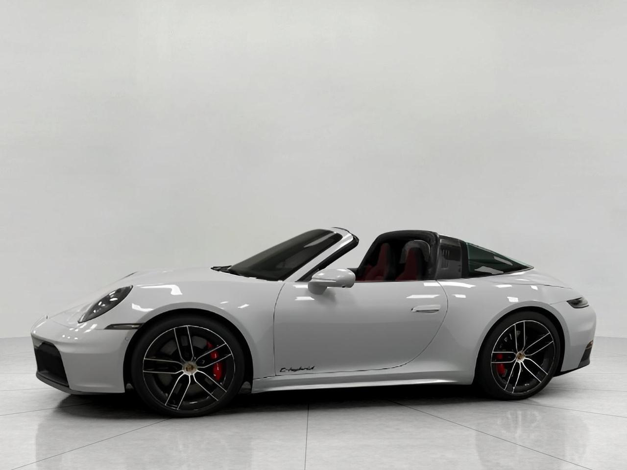 2025 Porsche 911 4 GTS Appleton WI