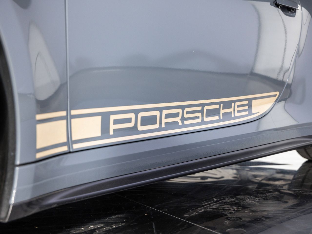 2025 Porsche 911 Carrera 4 GTS Cabriolet Santa Clarita CA