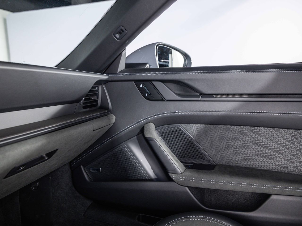 2025 Porsche 911 Carrera 4 GTS Cabriolet Santa Clarita CA