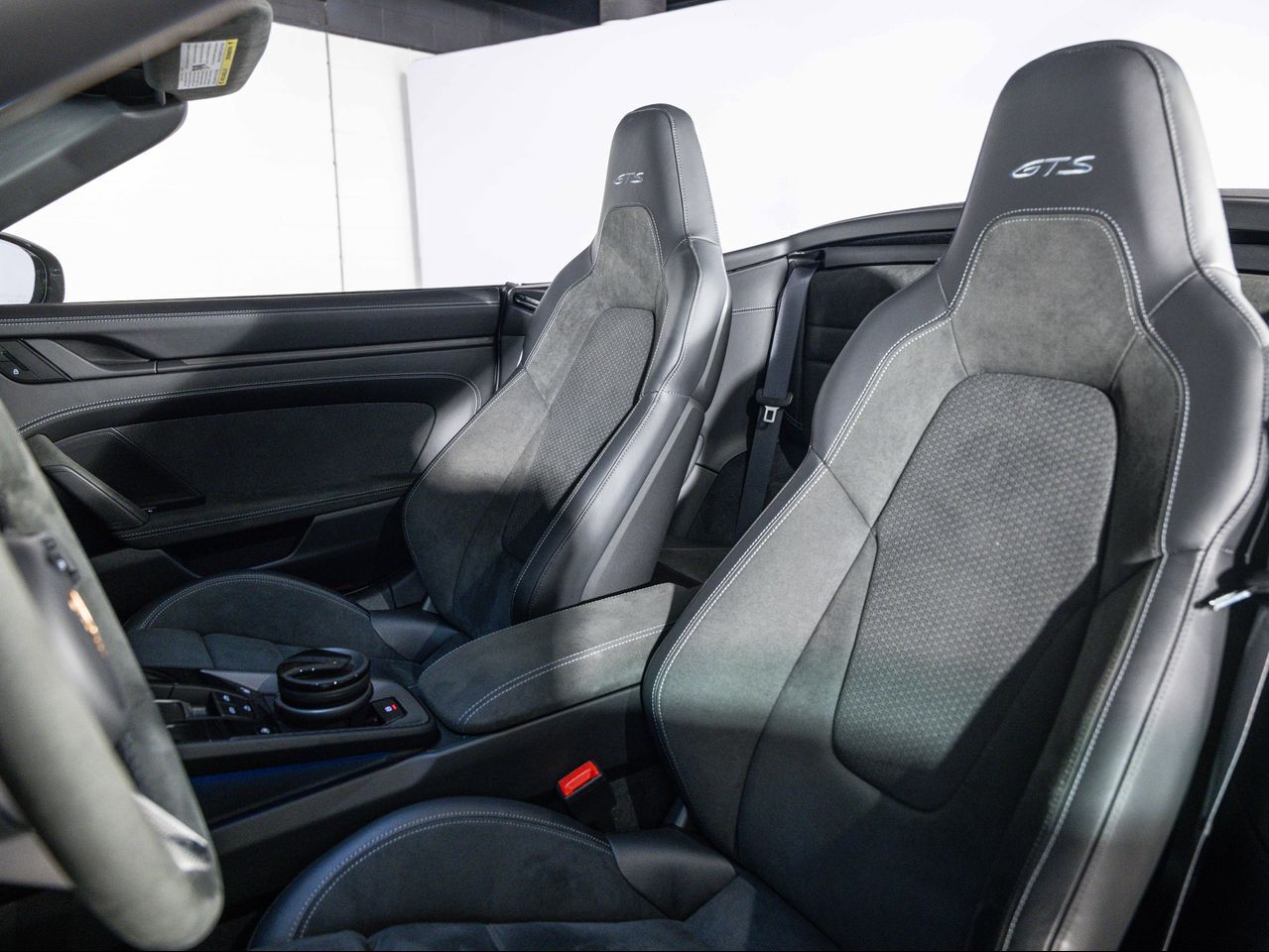 2025 Porsche 911 Carrera 4 GTS Cabriolet Santa Clarita CA