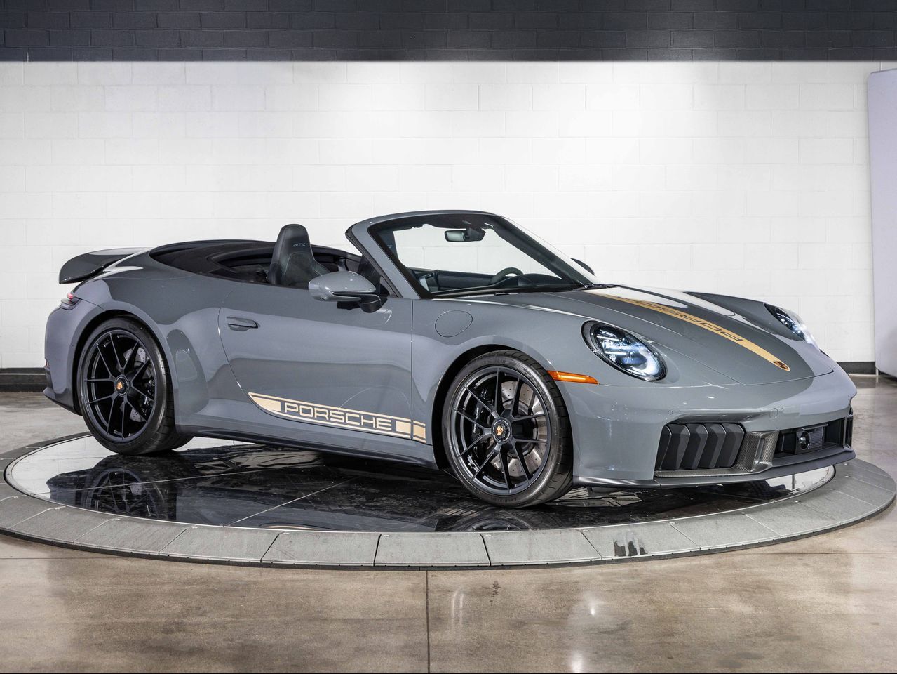 2025 Porsche 911 Carrera 4 GTS Cabriolet Santa Clarita CA