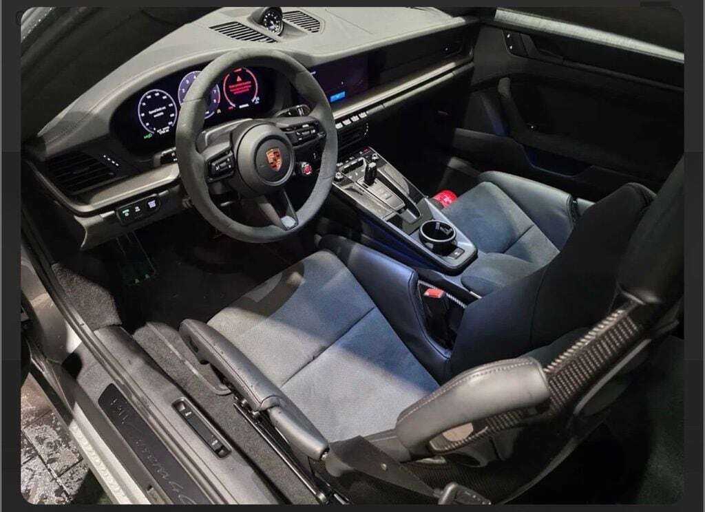 2025 Porsche 911 Carrera 4 GTS Orange MA