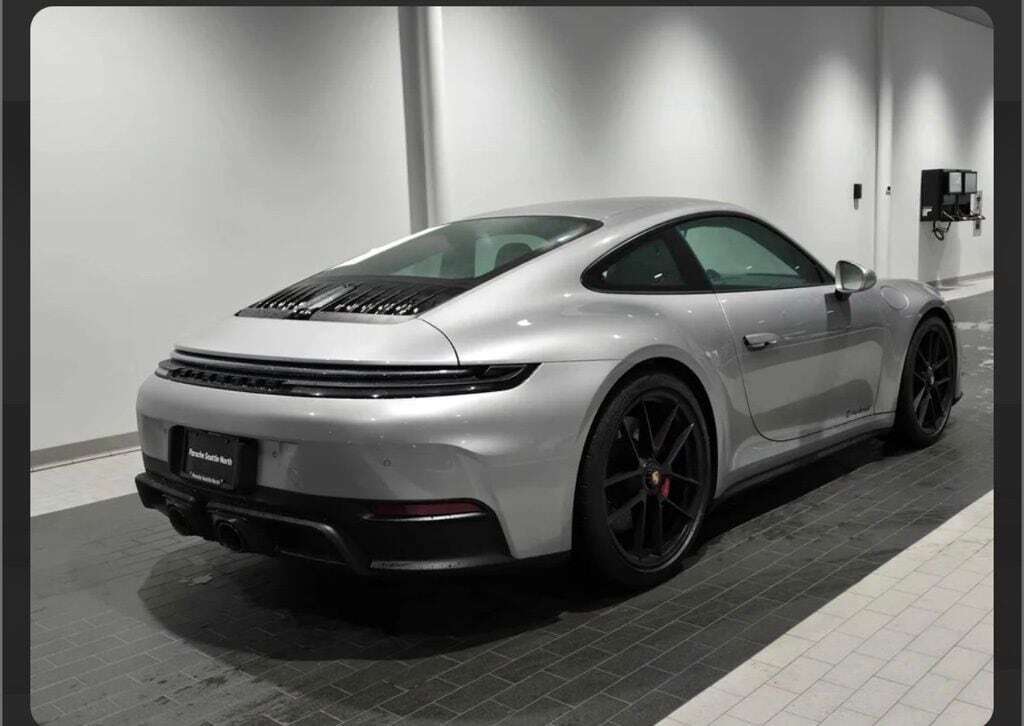 2025 Porsche 911 Carrera 4 GTS Orange MA
