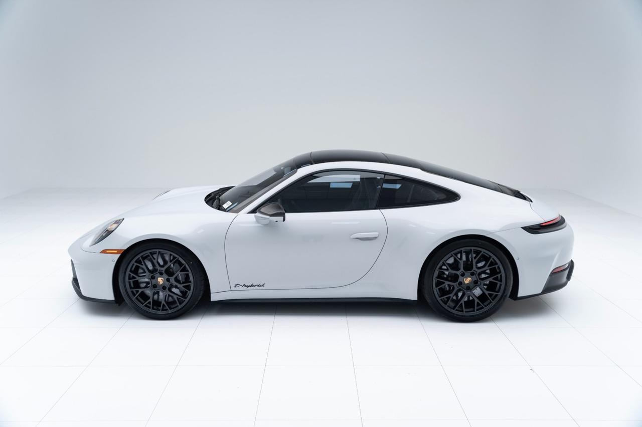 2025 Porsche 911 Carrera 4 GTS Pompano Beach FL