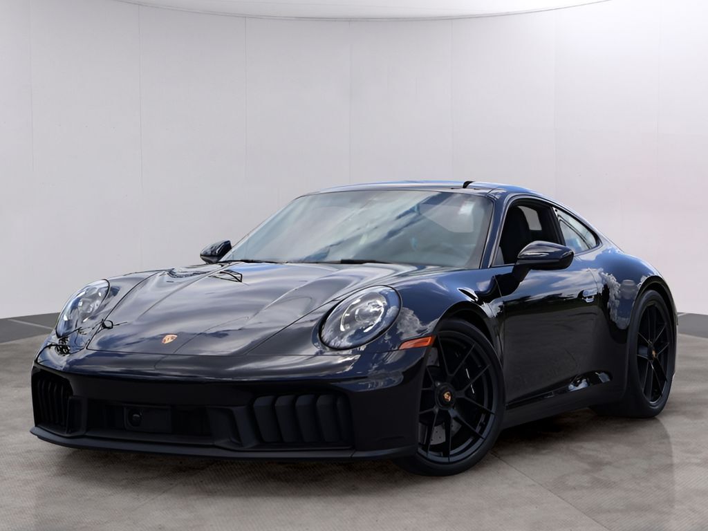 2025 Porsche 911 Carrera 4 GTS