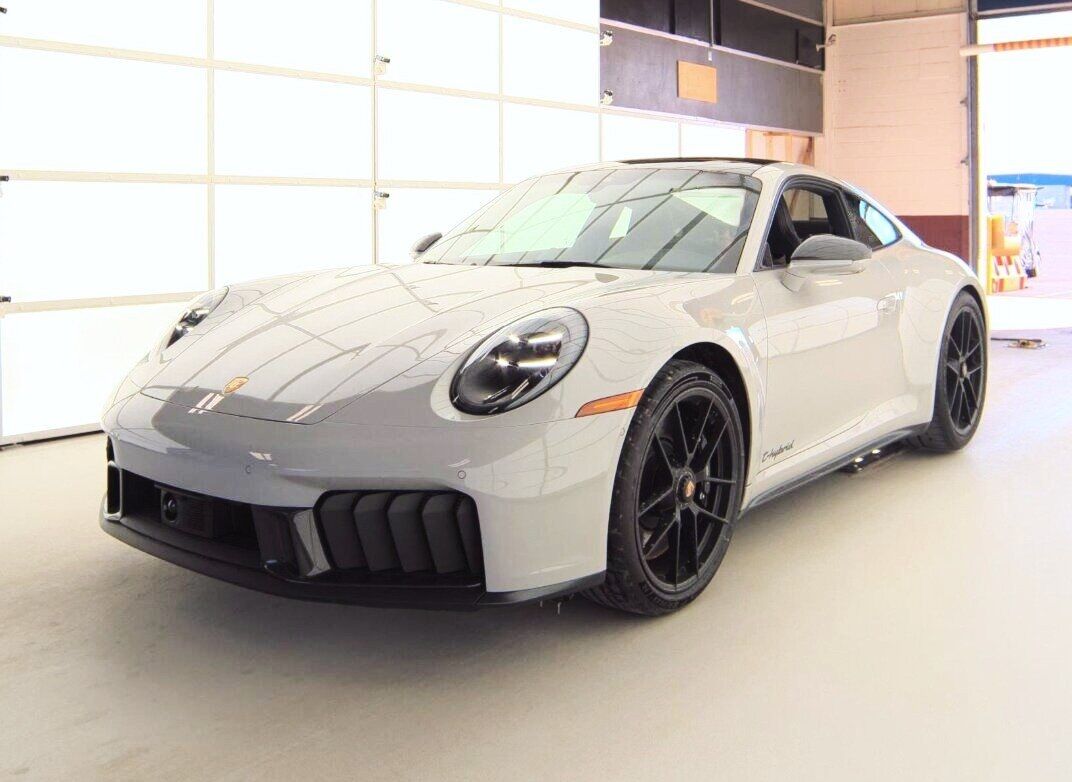 2025 Porsche 911 Carrera 4 GTS SportDesign Package Front Axle Lift Portland OR