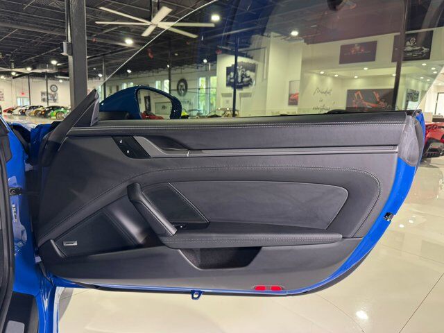 2025 Porsche 911 Carrera 992.2 FACELIFT!! Lugano Blue paint, Sport Chrono, PASM, sport exhaust, 360 cam & MUCH MORE!! Fort Lauderdale FL