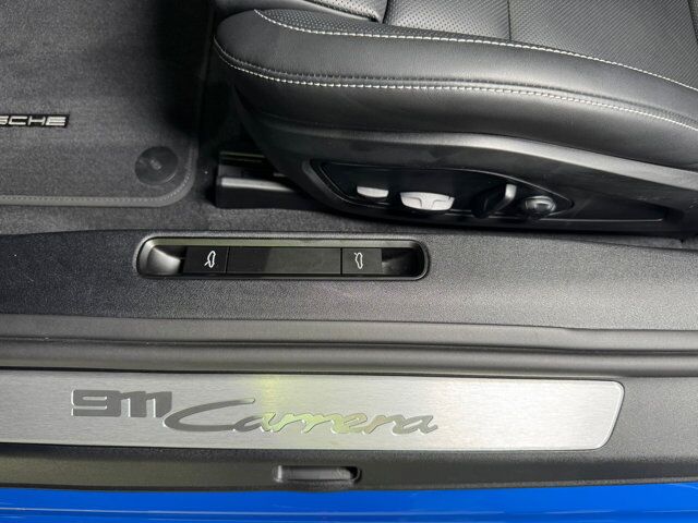 2025 Porsche 911 Carrera 992.2 FACELIFT!! Lugano Blue paint, Sport Chrono, PASM, sport exhaust, 360 cam & MUCH MORE!! Fort Lauderdale FL