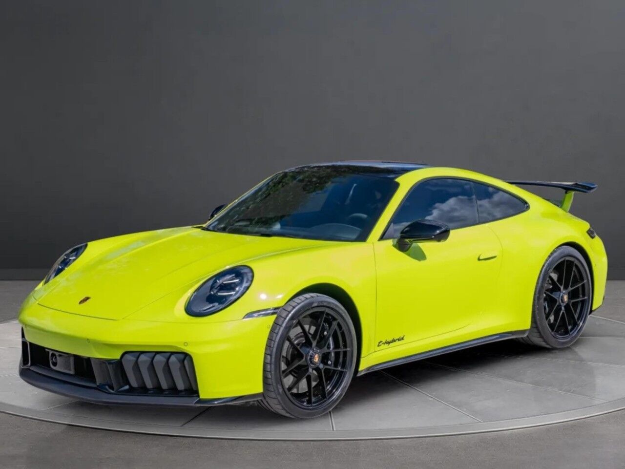 2025 Porsche 911
