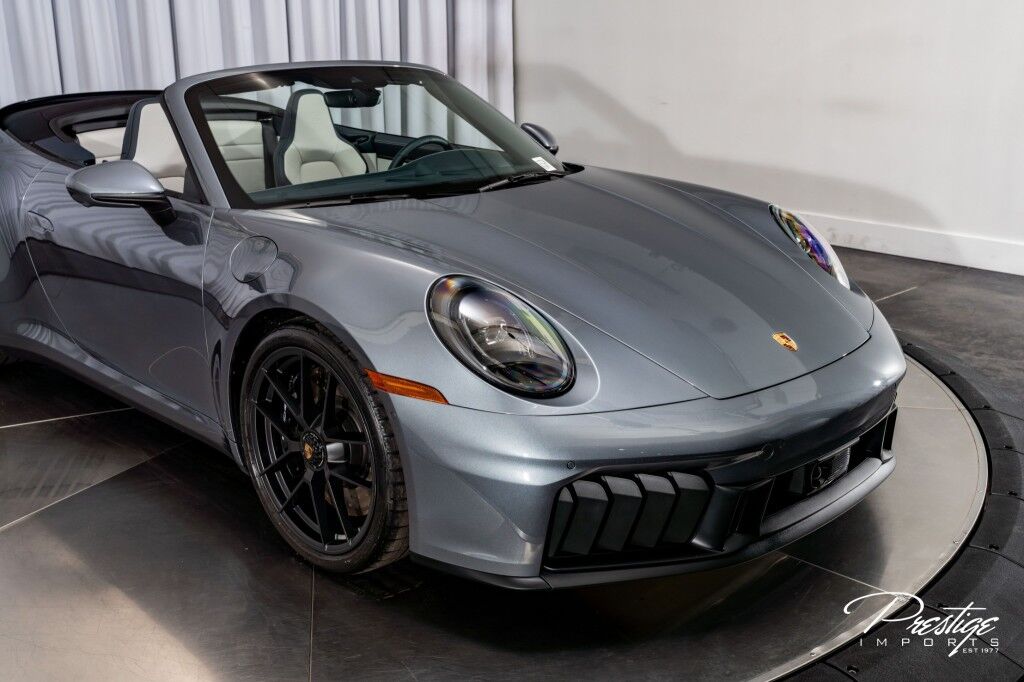 2025 Porsche 911 Carrera GTS Cabriolet