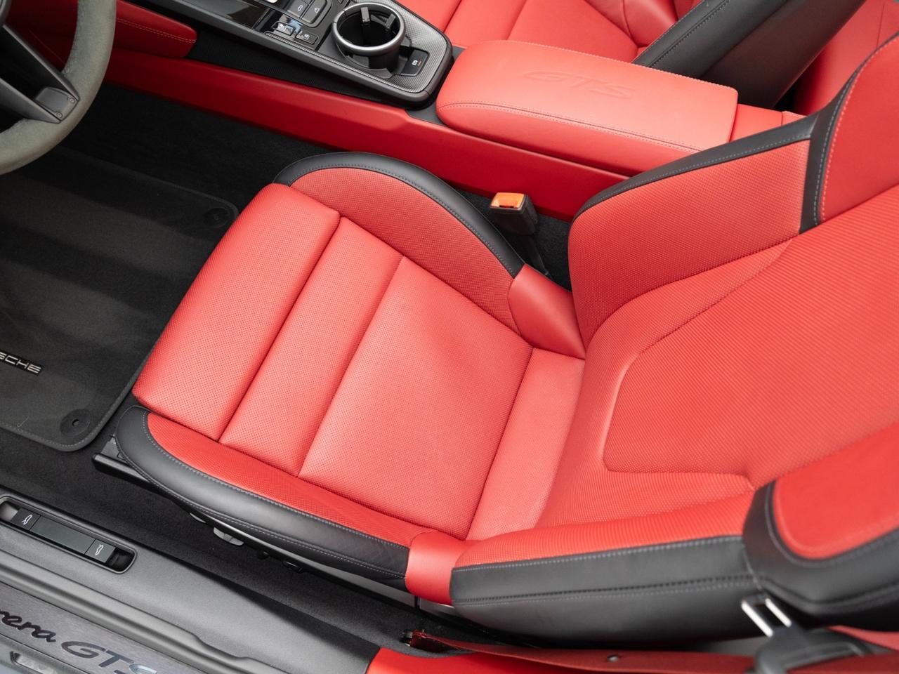 2025 Porsche 911 Carrera GTS Cabriolet Pompano Beach FL