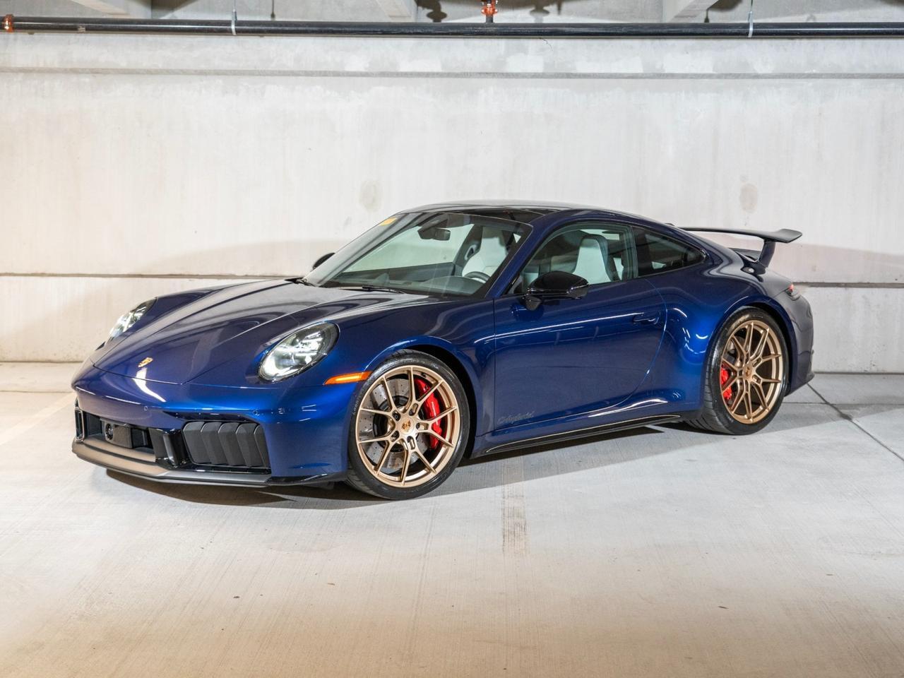 2025 Porsche 911 Carrera GTS