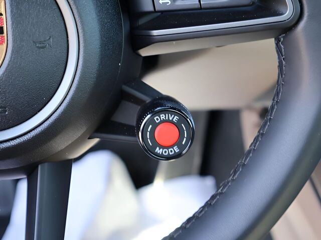 2025 Porsche 911 Carrera Oshkosh WI 2025 Porsche 911 Carrera Oshkosh WI