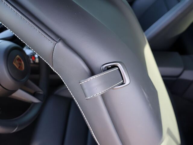 2025 Porsche 911 Carrera Oshkosh WI