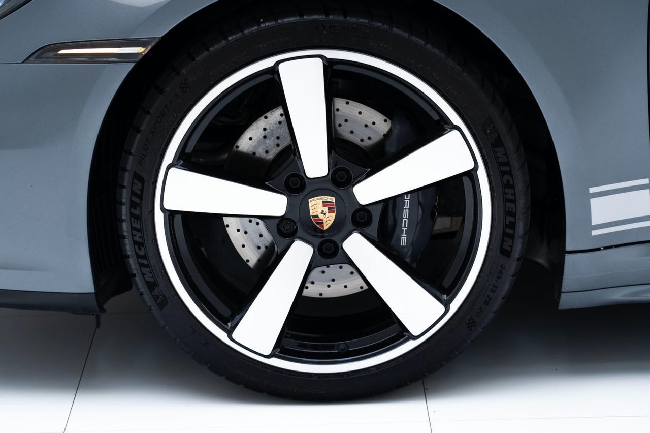 2025 Porsche 911 Carrera Pompano Beach FL