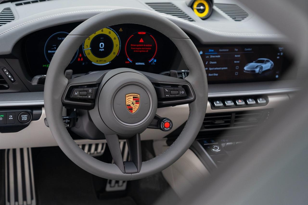 2025 Porsche 911 Carrera Pompano Beach FL