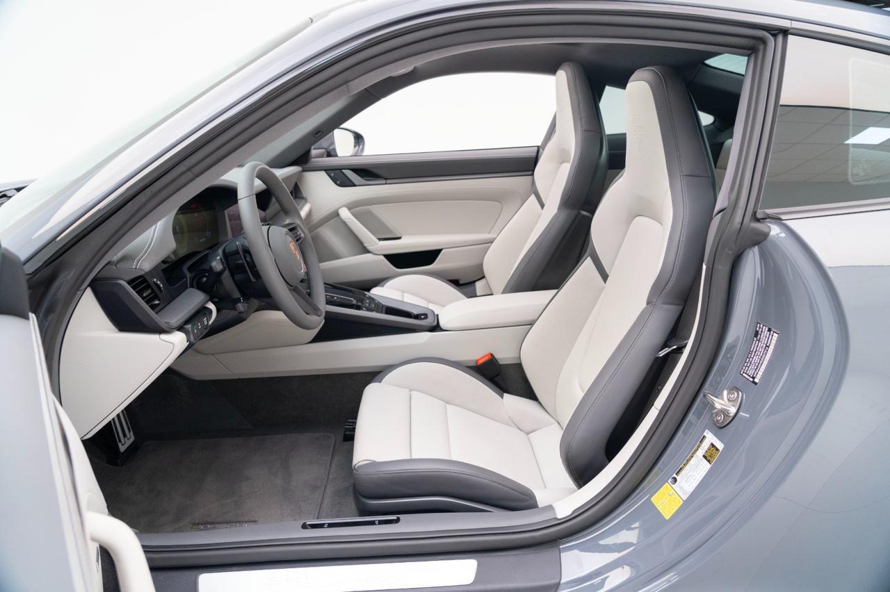 2025 Porsche 911 Carrera Pompano Beach FL