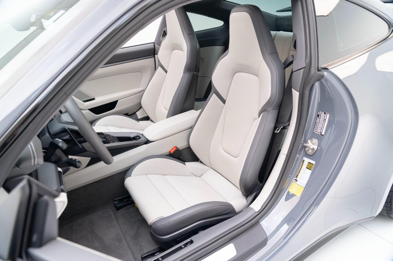 2025 Porsche 911 Carrera Pompano Beach FL