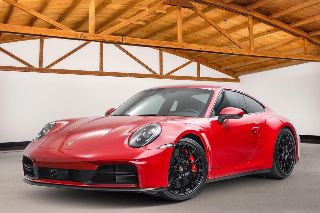 2025 Porsche 911 Carrera S
