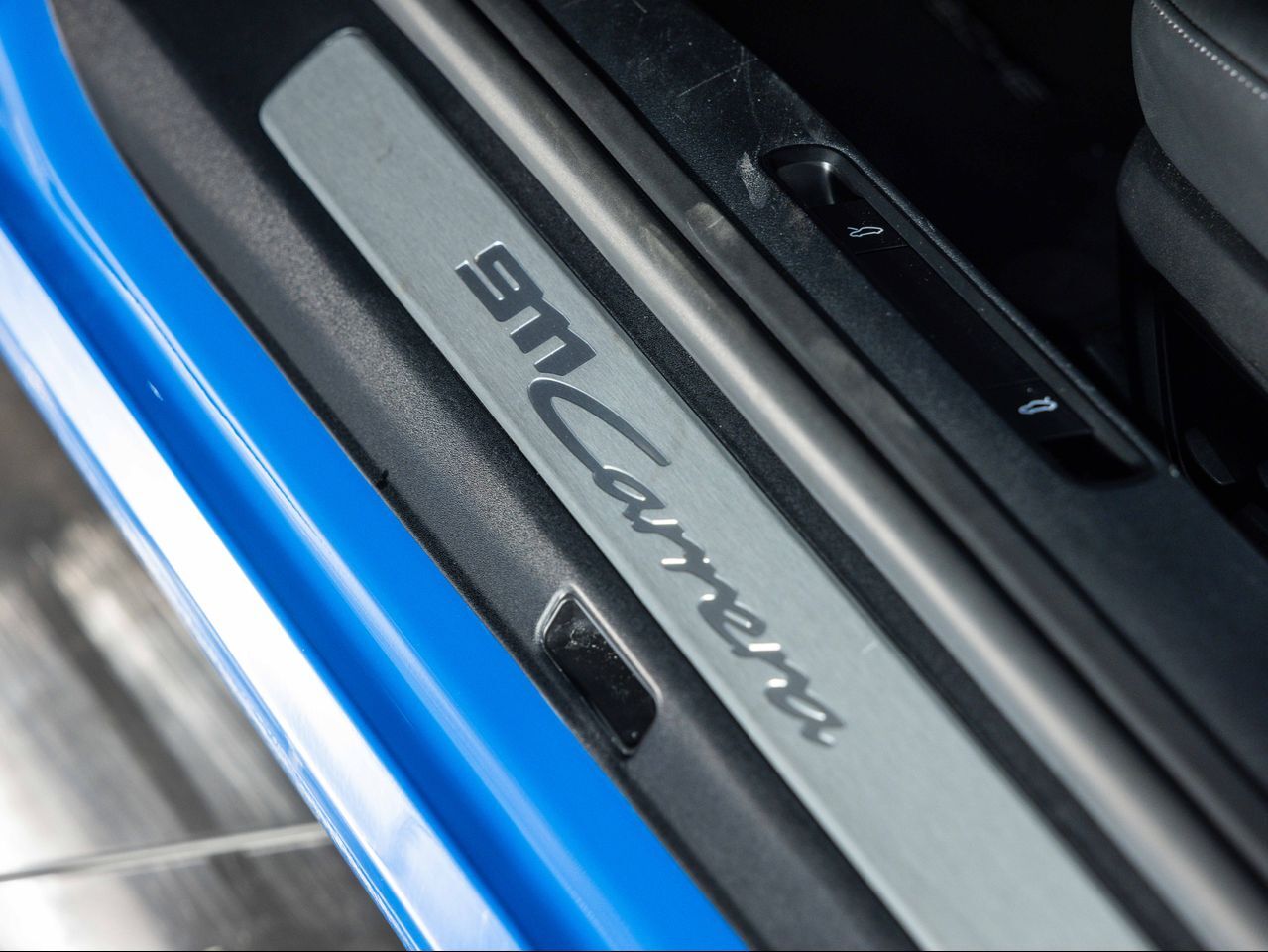 2025 Porsche 911 photo 25