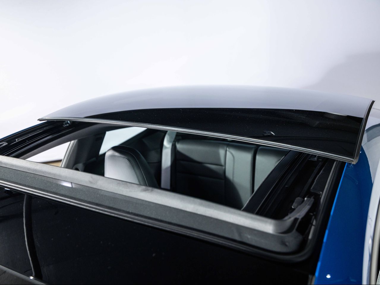 2025 Porsche 911 photo 16