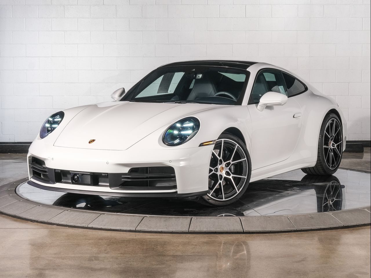 2024 Porsche Cayman GTS 4.0 photo 3