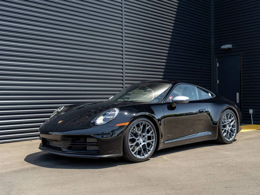 2025 Porsche 911 Carrera T