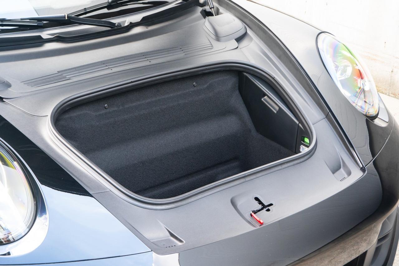2025 Porsche 911 Carrera Yonkers NY