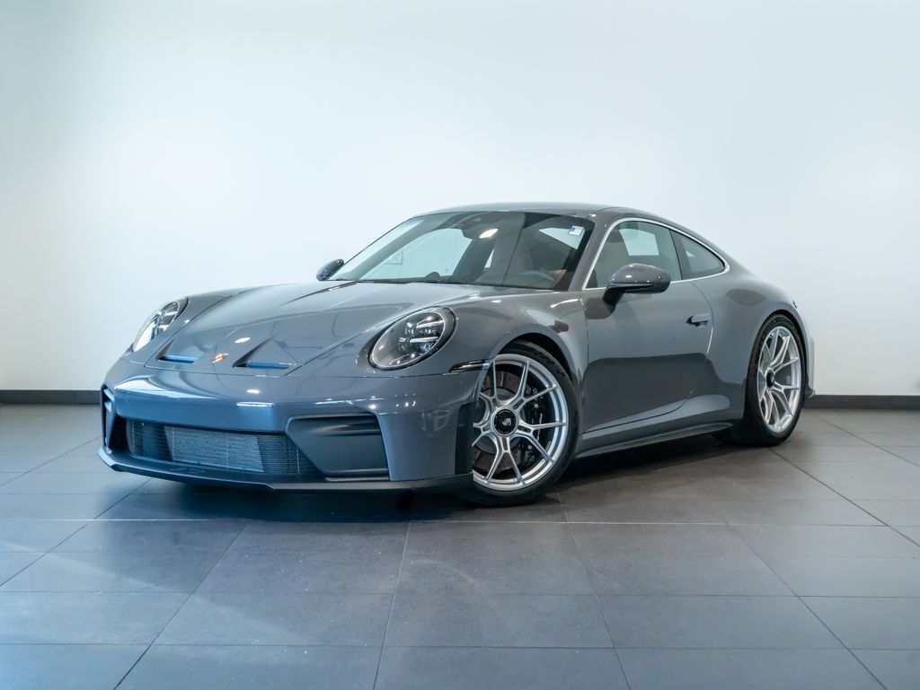 2025 Porsche 911 GT3's photo