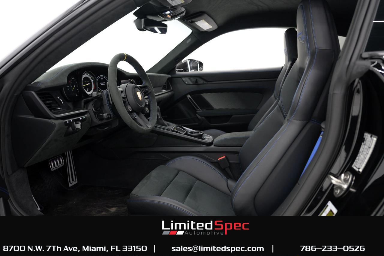 2025 Porsche 911 GT3 RS COUPE 2D Miami FL